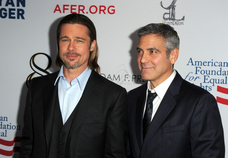 Produksi Film Baru, George Clooney Ajak Brad Pitt Karena Paling Murah